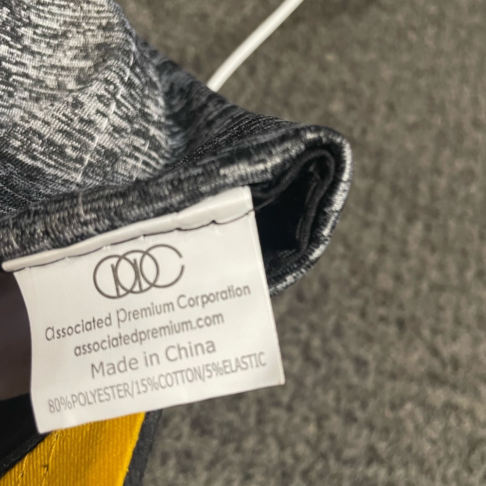 Autographed Penguins Hat - image 6